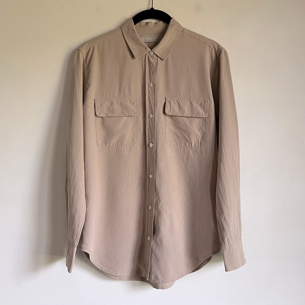 Everlane The Utility Shirt in Washable Silk ‘Burnt Sugar’ Brown Size 0 $150 - Picture 2 of 15